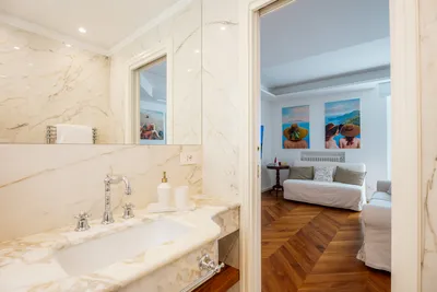 Apartment image 3
